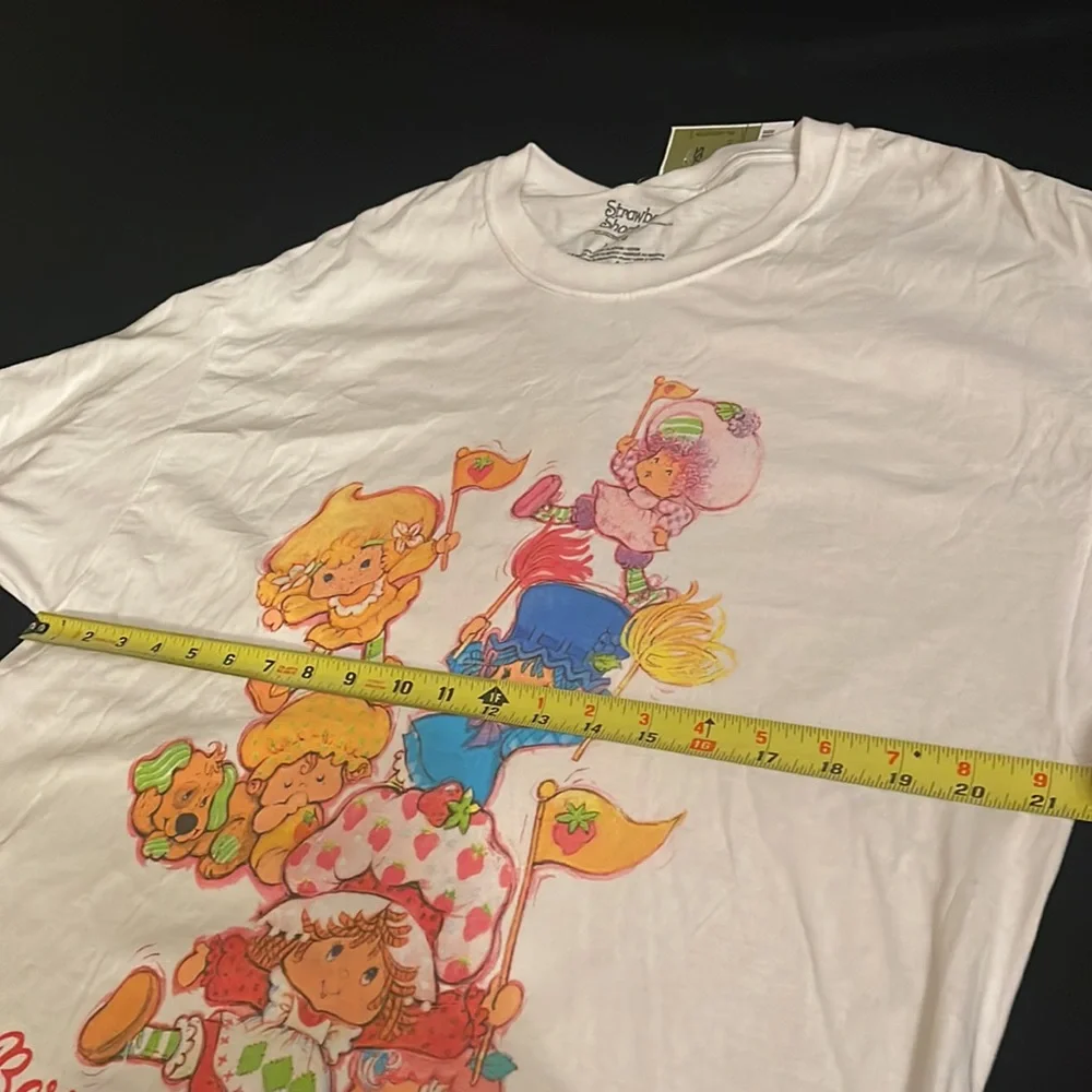 Strawberry Shortcake T-shirt  Print is on the front & Back. Size L. NWT - Picture 6 of 7